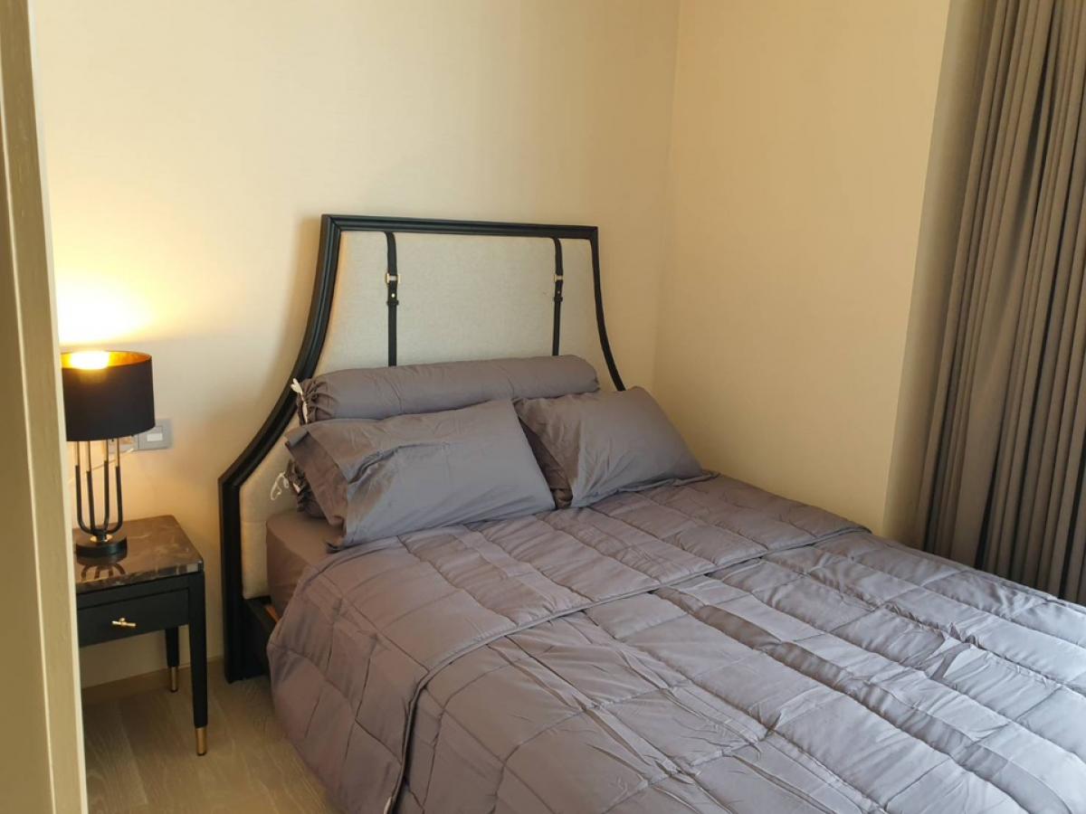 ขายคอนโดสุขุมวิท อโศก ทองหล่อ : 📢👇For sale with tenant til Oct 26, 2 beds at The Esse Sukhumvit 36, fully furnished, unblocked view