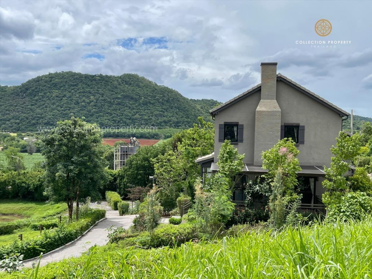 For SaleHousePak Chong KhaoYai : Sale english style house in Khaoyai with stunning mountain view