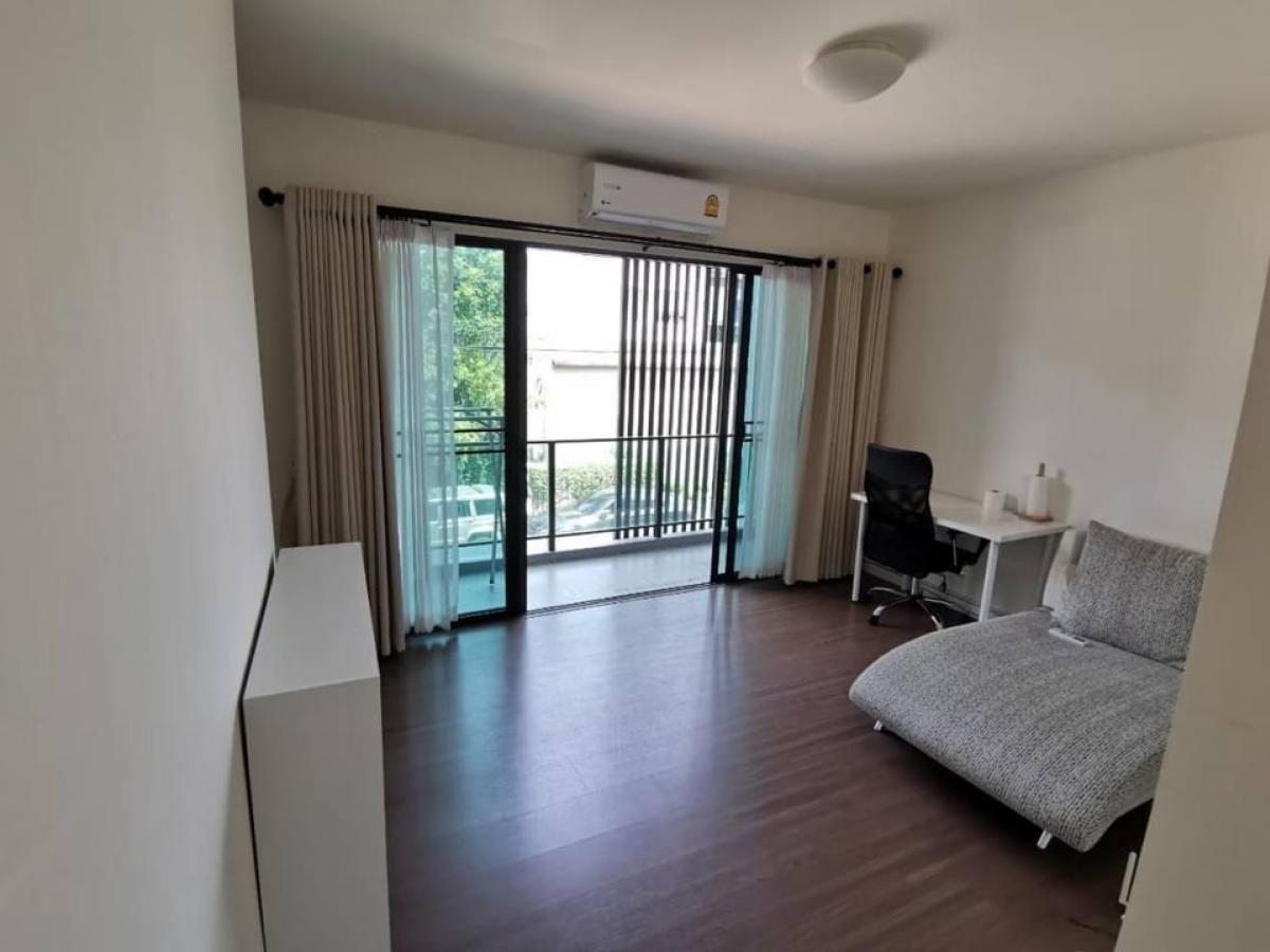 ขายทาวน์โฮมนนทบุรี บางใหญ่ บางบัวทอง : ขายทาวน์โฮม 3 ชั้น ทาวน์อเวนิว เมิร์จ รัตนาธิเบศร์ เพียง 700 เมตรถึง MRTสามแยกบางใหญ่ ทาวน์เฮ้าส์ 3 ชั้น  เนื้อที่ 29 ตร.วา พื้นที่ใช้สอย 170 ตร.ม