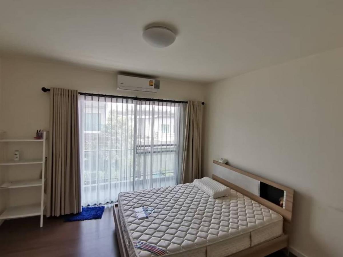 ขายทาวน์โฮมนนทบุรี บางใหญ่ บางบัวทอง : ขายทาวน์โฮม 3 ชั้น ทาวน์อเวนิว เมิร์จ รัตนาธิเบศร์ เพียง 700 เมตรถึง MRTสามแยกบางใหญ่ ทาวน์เฮ้าส์ 3 ชั้น  เนื้อที่ 29 ตร.วา พื้นที่ใช้สอย 170 ตร.ม