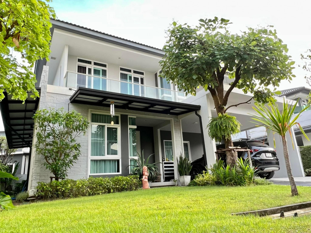 ให้เช่าบ้านบางนา แบริ่ง ลาซาล : ให้เช่า บ้านเดี่ยว มัณฑนา 2 บางนา กม.7 ติด MEGA บางนา 4 ห้องนอน 5 ห้องน้ำ สวนขนาดใหญ่