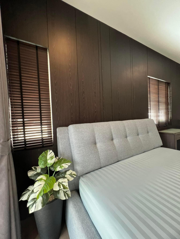 ให้เช่าบ้านบางนา แบริ่ง ลาซาล : ให้เช่า บ้านเดี่ยว มัณฑนา 2 บางนา กม.7 ติด MEGA บางนา 4 ห้องนอน 5 ห้องน้ำ สวนขนาดใหญ่