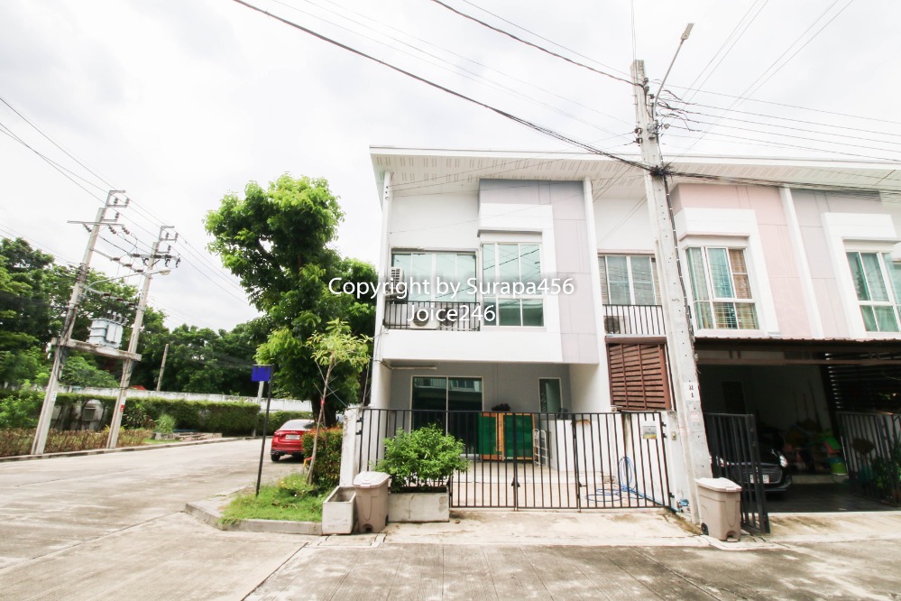 For SaleTownhomeNawamin, Ramindra : 2-story townhouse for sale, Blaiseville Village, Ramintra 117, Bang Chan, Minburi, corner house, 19.3 sq m, beginning of the project, near the Pink Line BTS station.