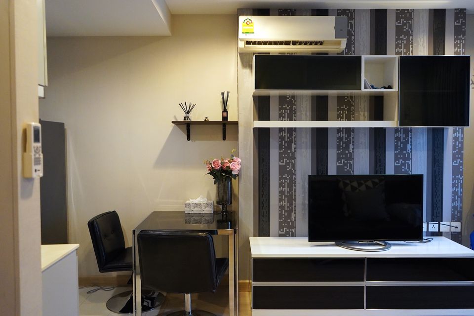 For SaleCondoRatchathewi,Phayathai : Ideo Mobi Phayathai【𝐒𝐄𝐋𝐋 & 𝐑𝐄𝐍𝐓】🔥Large room, 2 bedrooms, complete with furniture/appliances. Near BTS/ARL Phaya Thai🔥 Contact Line ID: @hacondo