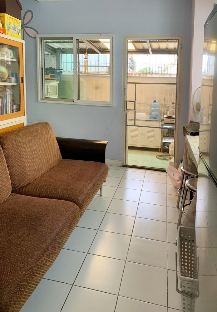 ขายตึกแถว*ห้องมุม* ทาวน์พลัส ประชาอุทิศ (Town+), ตึก 3.5 ชั้น เฟส B *ใกล้ Big C ประชาอุทิศ Loading...