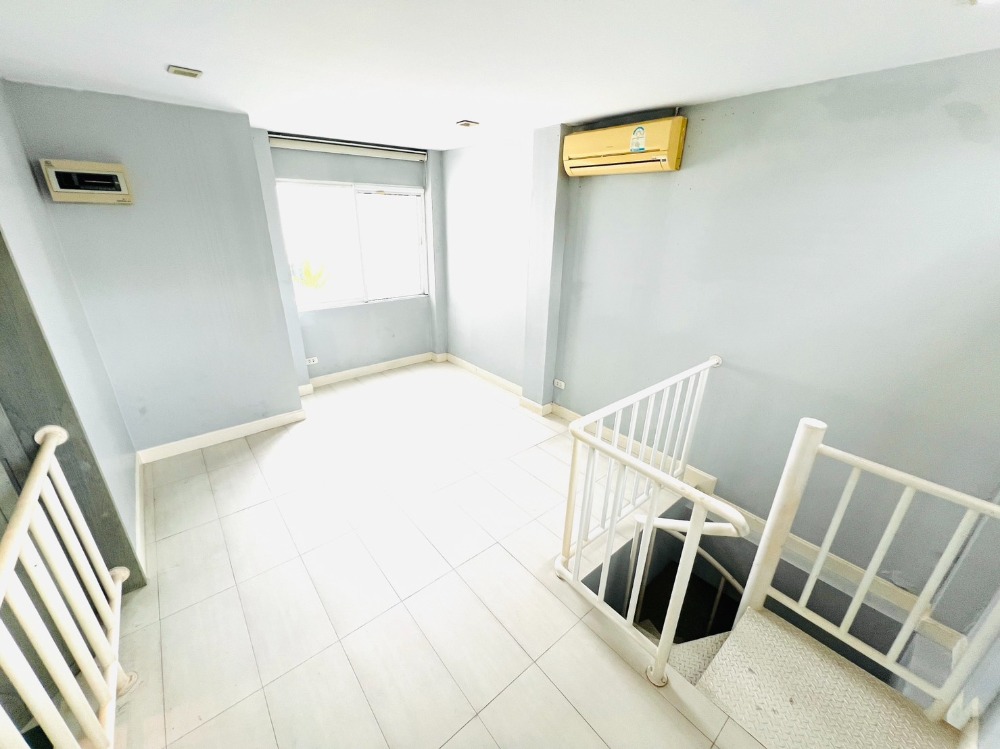 For SaleHouseBang Sue, Wong Sawang, Tao Pun : For sale: Setthasiri Prachachuen: Setthasiri Prachachuen, near Dhurakij Pundit University, The Mall Ngamwongwan.