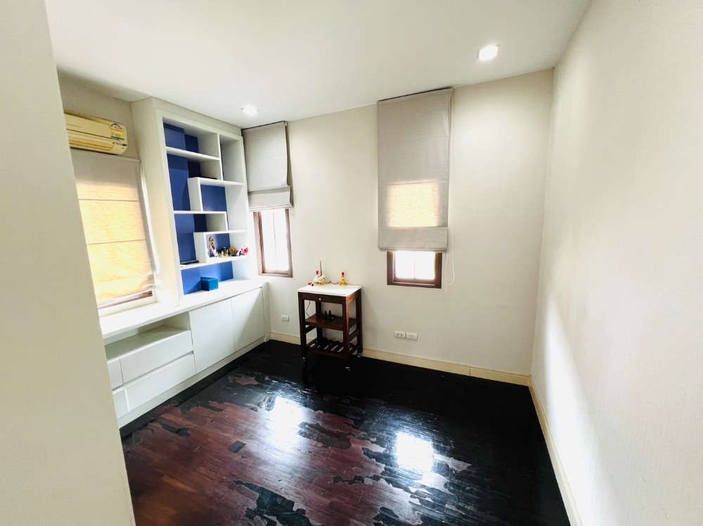 For SaleHouseBang Sue, Wong Sawang, Tao Pun : For sale: Setthasiri Prachachuen: Setthasiri Prachachuen, near Dhurakij Pundit University, The Mall Ngamwongwan.