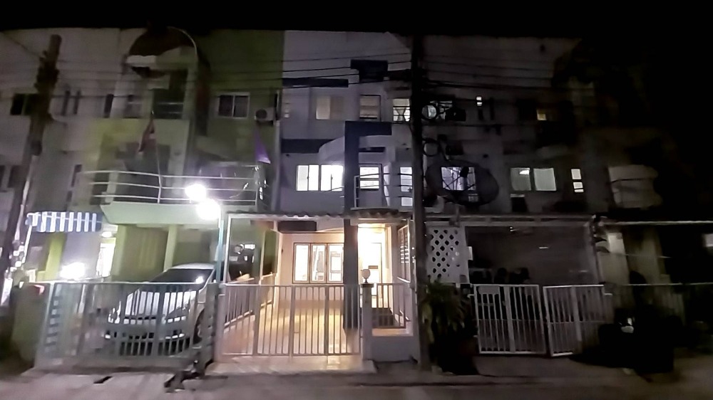 ให้เช่าทาวน์โฮมนวมินทร์ รามอินทรา : 💥🎋ปล่อยเช่าทาวน์โฮม 4 นอน 3 น้ำ หมู่บ้านธันยกานต์วัชรพล-สุขาภิบาล5   รีโนเวทใหม่หมด🎋💥