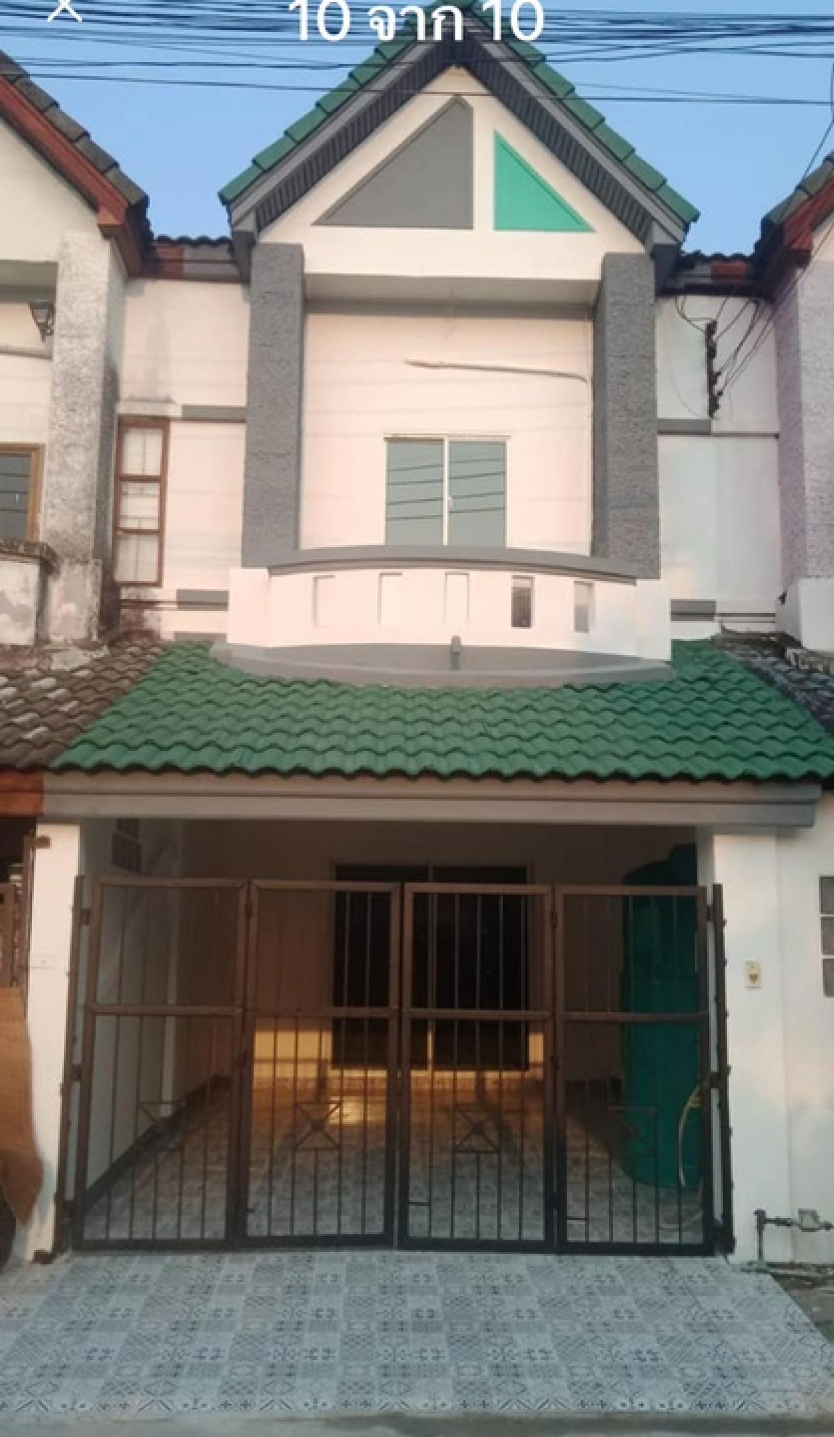 For SaleTownhomeKhon Kaen : For sale, 2-storey townhouse #House near the airport, Khon Kaen Province ✈️#Secondhand like new 🎀 Interested, line tel 0859114585 ❤️☘️Spacious, grand, cheap price☘️💢18 sq m., 2 bedrooms, 2 bathrooms, living room, dining room, kitchen, can park in the hous