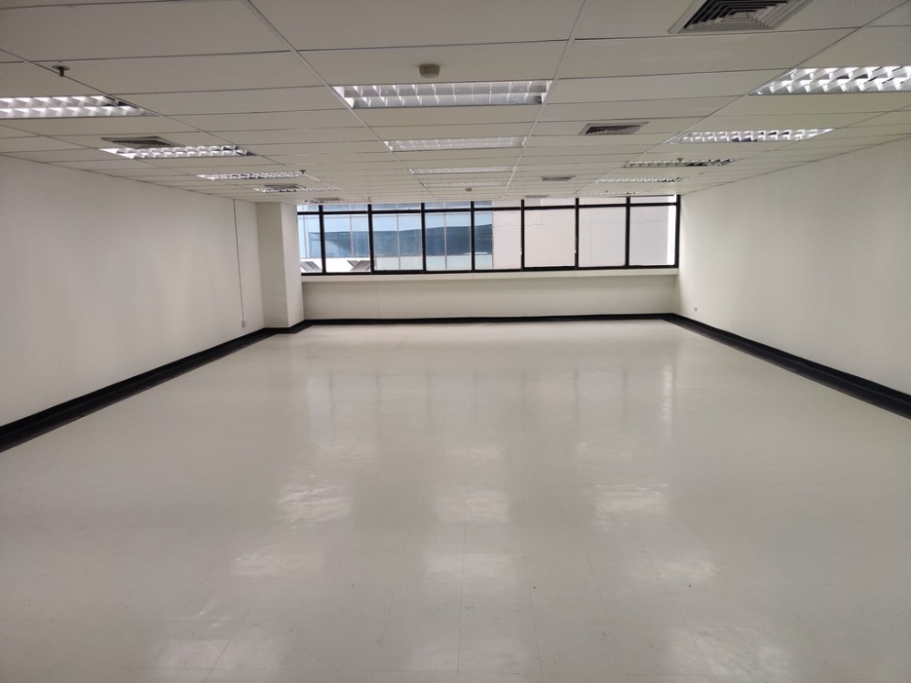 ให้เช่าสำนักงานราชเทวี พญาไท : Phayathai Plaza (พญาไท พลาซ่า)  ขนาด 136 ตรม