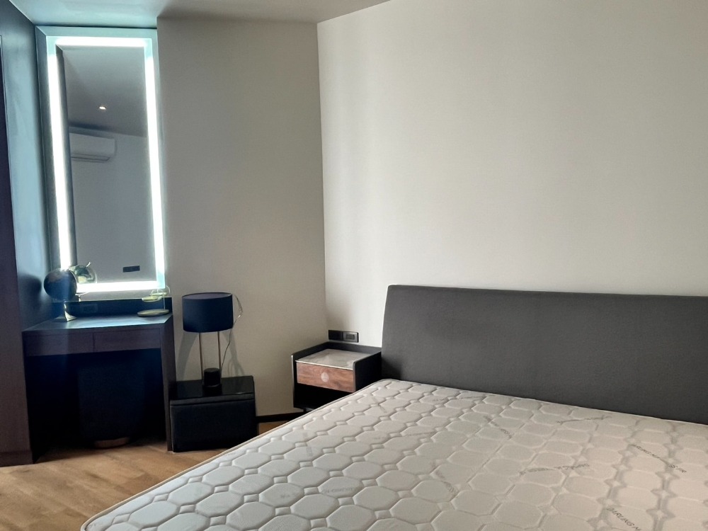 For RentCondoSukhumvit, Asoke, Thonglor : Pet-Friendly Luxury Apartment Sukhumvit 39 3 Beds 270 sqm 190k per month