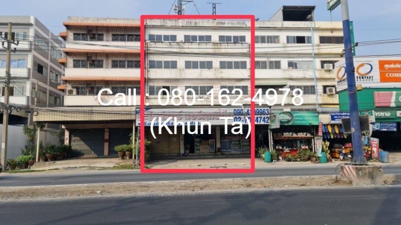 For SaleShop HouseSamut Prakan,Samrong : Commercial building for sale on Phraeksa Road, Samut Prakan, 3 units, 4 floors, 96 sq m, 1,536 sq m, parking in the front and back.
