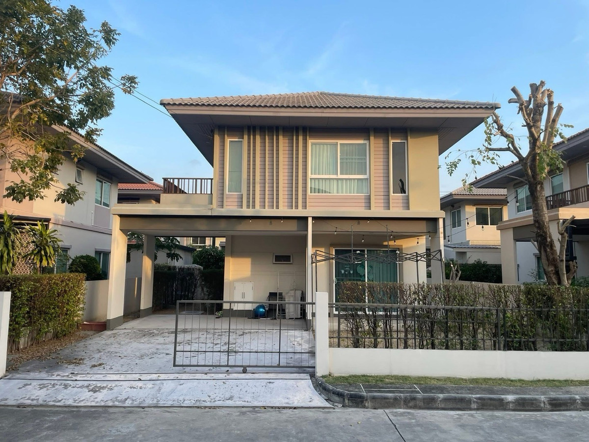 For RentHouseRama5, Ratchapruek, Bangkruai : HOME FOR RENT>> Khanasiri Village, Chaiyaphruek - Wongwaen>> 2-story detached house, modern style, 2 bedrooms #LV-MO404