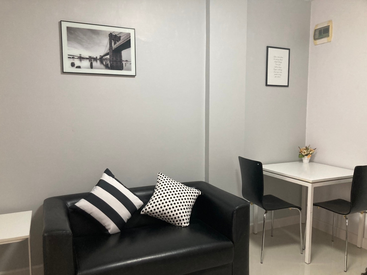 ให้เช่าคอนโดปทุมธานี รังสิต ธรรมศาสตร์ : คอนโดให้เช่า เฟอร์ครบ เดอะคิทท์ คลองหลวง (ห้องริม) มีเครื่องซักผ้า