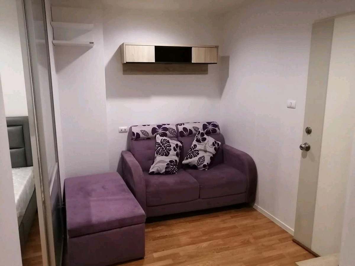 For RentCondoNawamin, Ramindra : Condo for rent, Lumpini Park Nawamin-Sriburapha, size 26 sq m, price 7000, fully furnished, electrical appliances, 2 air conditioners, separate room, 11th floor, pool view