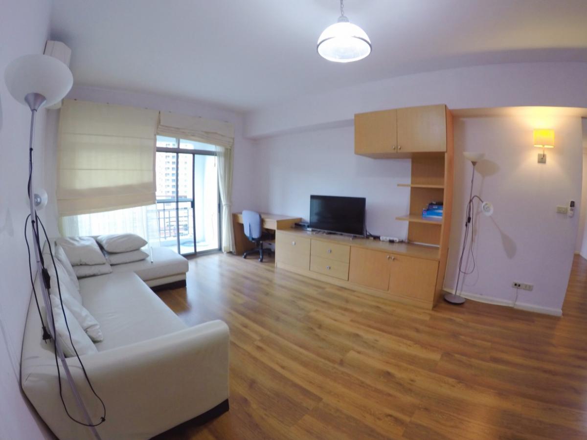 ให้เช่าคอนโดสุขุมวิท อโศก ทองหล่อ : 3 Beds 140 sqm @BTS Phrom Phong ฿50,000