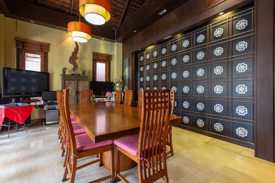 ขายบ้านเกษตร นวมินทร์ ลาดปลาเค้า : บ้านเดี่ยวสไตล์รีสอร์ท ไม้สัก+ปูน เนื้อที่ 386 ตรว. เรือนชั้นเดียว 2เรือน เรือน 2ชั้น 2เรือน, กรุงเทพ