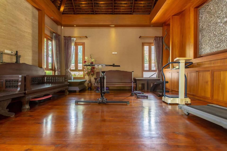 ขายบ้านเกษตร นวมินทร์ ลาดปลาเค้า : บ้านเดี่ยวสไตล์รีสอร์ท ไม้สัก+ปูน เนื้อที่ 386 ตรว. เรือนชั้นเดียว 2เรือน เรือน 2ชั้น 2เรือน, กรุงเทพ