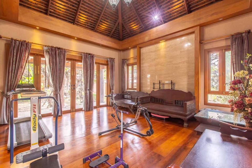 ขายบ้านเกษตร นวมินทร์ ลาดปลาเค้า : บ้านเดี่ยวสไตล์รีสอร์ท ไม้สัก+ปูน เนื้อที่ 386 ตรว. เรือนชั้นเดียว 2เรือน เรือน 2ชั้น 2เรือน, กรุงเทพ