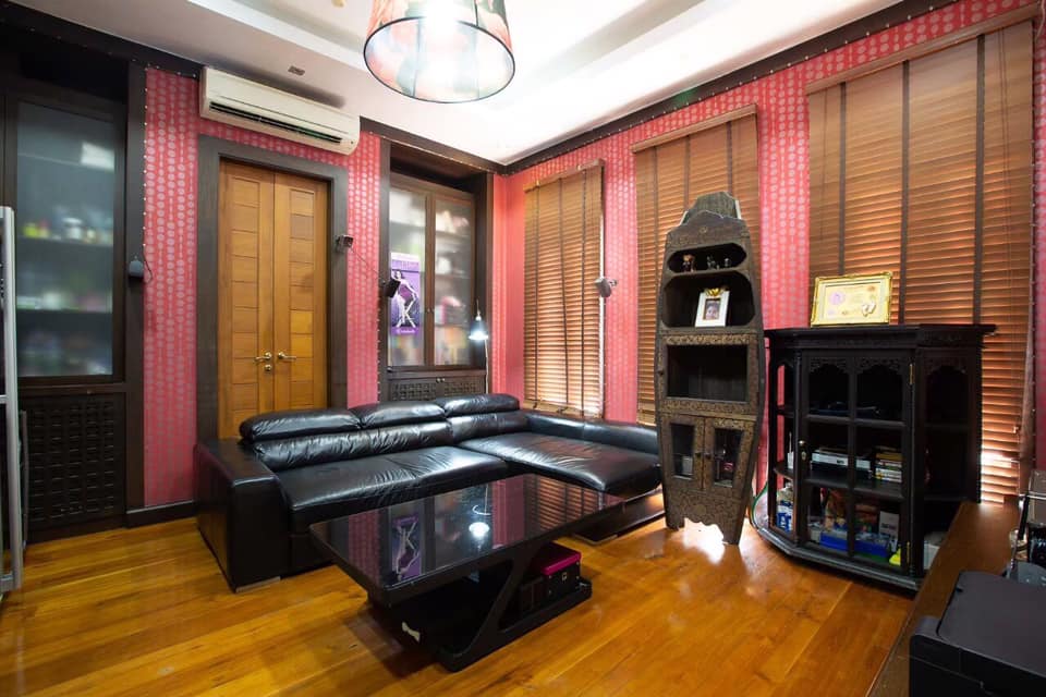 ขายบ้านเกษตร นวมินทร์ ลาดปลาเค้า : บ้านเดี่ยวสไตล์รีสอร์ท ไม้สัก+ปูน เนื้อที่ 386 ตรว. เรือนชั้นเดียว 2เรือน เรือน 2ชั้น 2เรือน, กรุงเทพ