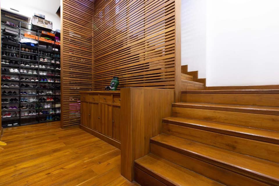 ขายบ้านเกษตร นวมินทร์ ลาดปลาเค้า : บ้านเดี่ยวสไตล์รีสอร์ท ไม้สัก+ปูน เนื้อที่ 386 ตรว. เรือนชั้นเดียว 2เรือน เรือน 2ชั้น 2เรือน, กรุงเทพ