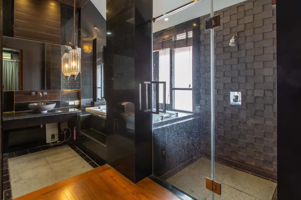 ขายบ้านเกษตร นวมินทร์ ลาดปลาเค้า : บ้านเดี่ยวสไตล์รีสอร์ท ไม้สัก+ปูน เนื้อที่ 386 ตรว. เรือนชั้นเดียว 2เรือน เรือน 2ชั้น 2เรือน, กรุงเทพ