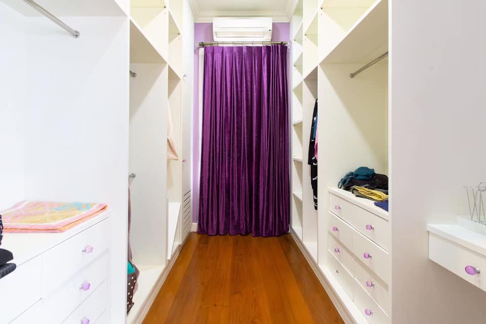 ขายบ้านเกษตร นวมินทร์ ลาดปลาเค้า : บ้านเดี่ยวสไตล์รีสอร์ท ไม้สัก+ปูน เนื้อที่ 386 ตรว. เรือนชั้นเดียว 2เรือน เรือน 2ชั้น 2เรือน, กรุงเทพ