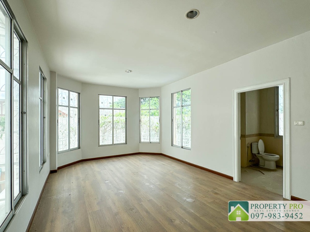 ขายทาวน์โฮมเกษตรศาสตร์ รัชโยธิน : ขาย บ้าน ทาวน์โฮม 3 ชั้น บ้านกลางเมือง Monte Carlo รัชวิภา ขนาด 54 ตรว 282 ตรม หลังริม ใกล้ SRT วัดเสมียนนารี เกษตรศาสตร์ ประชาชื่น วิภาวดีรังสิต จตุจักร หมอชิต : EL24S-040