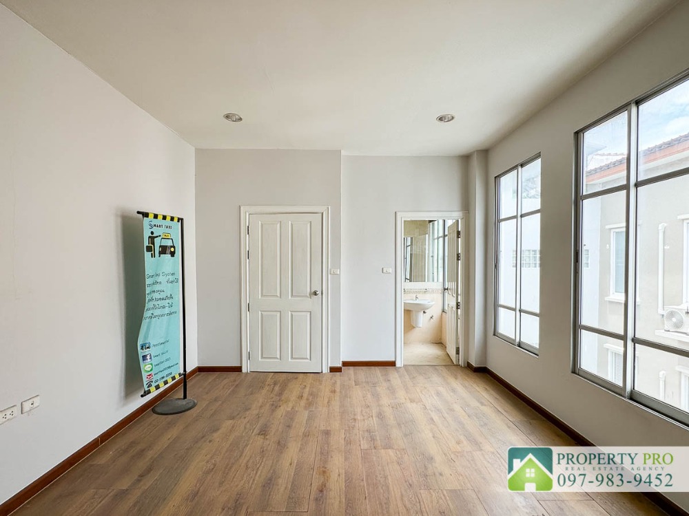 ขายทาวน์โฮมเกษตรศาสตร์ รัชโยธิน : ขาย บ้าน ทาวน์โฮม 3 ชั้น บ้านกลางเมือง Monte Carlo รัชวิภา ขนาด 54 ตรว 282 ตรม หลังริม ใกล้ SRT วัดเสมียนนารี เกษตรศาสตร์ ประชาชื่น วิภาวดีรังสิต จตุจักร หมอชิต : EL24S-040