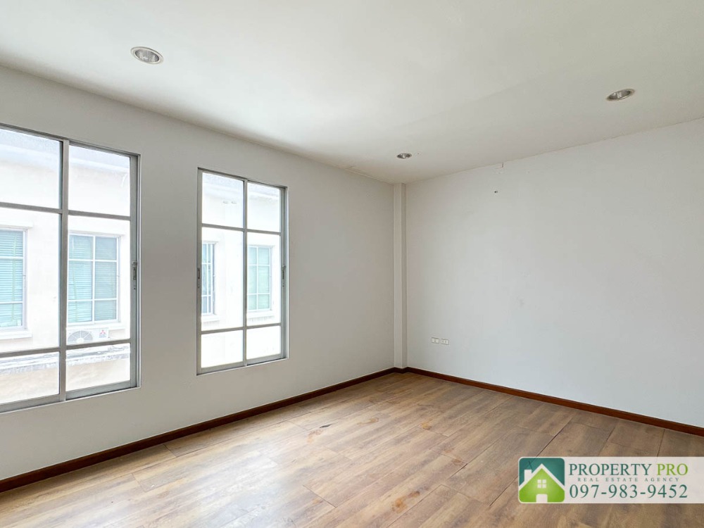 ขายทาวน์โฮมเกษตรศาสตร์ รัชโยธิน : ขาย บ้าน ทาวน์โฮม 3 ชั้น บ้านกลางเมือง Monte Carlo รัชวิภา ขนาด 54 ตรว 282 ตรม หลังริม ใกล้ SRT วัดเสมียนนารี เกษตรศาสตร์ ประชาชื่น วิภาวดีรังสิต จตุจักร หมอชิต : EL24S-040