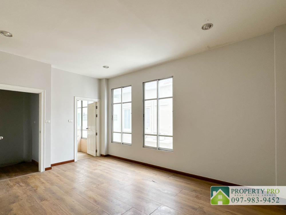 ขายทาวน์โฮมเกษตรศาสตร์ รัชโยธิน : ขาย บ้าน ทาวน์โฮม 3 ชั้น บ้านกลางเมือง Monte Carlo รัชวิภา ขนาด 54 ตรว 282 ตรม หลังริม ใกล้ SRT วัดเสมียนนารี เกษตรศาสตร์ ประชาชื่น วิภาวดีรังสิต จตุจักร หมอชิต : EL24S-040