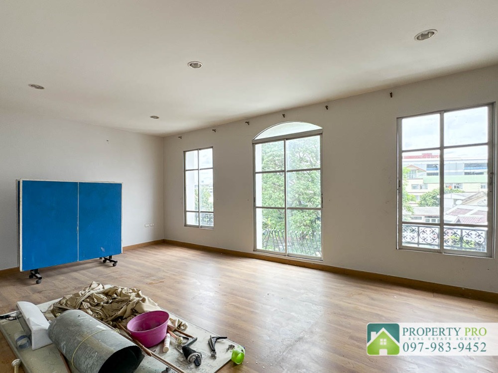 ขายทาวน์โฮมเกษตรศาสตร์ รัชโยธิน : ขาย บ้าน ทาวน์โฮม 3 ชั้น บ้านกลางเมือง Monte Carlo รัชวิภา ขนาด 54 ตรว 282 ตรม หลังริม ใกล้ SRT วัดเสมียนนารี เกษตรศาสตร์ ประชาชื่น วิภาวดีรังสิต จตุจักร หมอชิต : EL24S-040