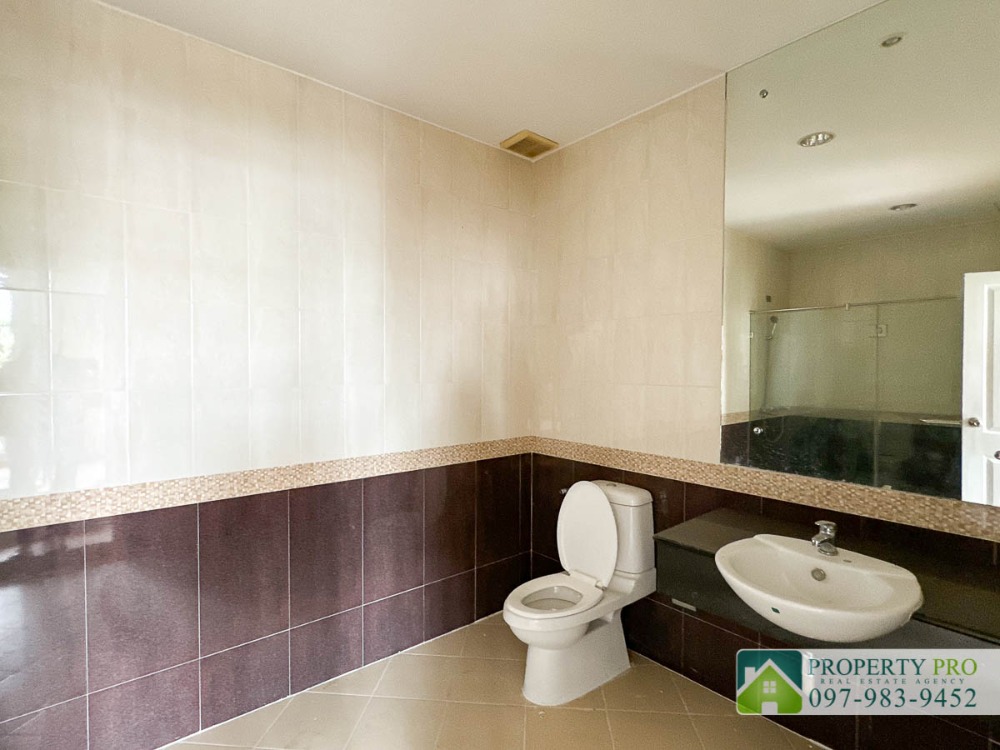 ขายทาวน์โฮมเกษตรศาสตร์ รัชโยธิน : ขาย บ้าน ทาวน์โฮม 3 ชั้น บ้านกลางเมือง Monte Carlo รัชวิภา ขนาด 54 ตรว 282 ตรม หลังริม ใกล้ SRT วัดเสมียนนารี เกษตรศาสตร์ ประชาชื่น วิภาวดีรังสิต จตุจักร หมอชิต : EL24S-040