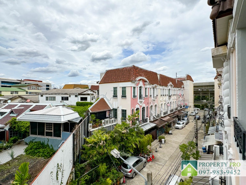 ขายทาวน์โฮมเกษตรศาสตร์ รัชโยธิน : ขาย บ้าน ทาวน์โฮม 3 ชั้น บ้านกลางเมือง Monte Carlo รัชวิภา ขนาด 54 ตรว 282 ตรม หลังริม ใกล้ SRT วัดเสมียนนารี เกษตรศาสตร์ ประชาชื่น วิภาวดีรังสิต จตุจักร หมอชิต : EL24S-040