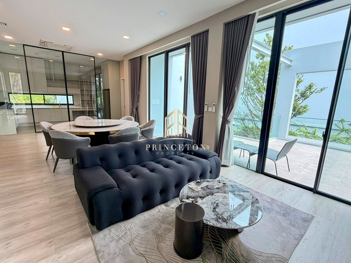 For RentHousePattanakan, Srinakarin : Luxury House For Rent Vive Krungthep Kreetha near Wellington College International School 📞092-4252445 