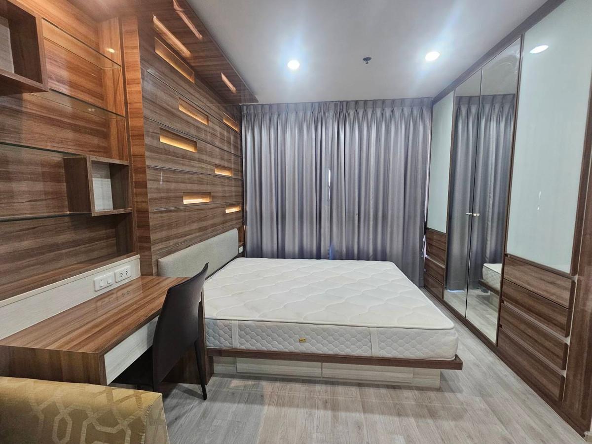 For RentCondoPinklao, Charansanitwong : 🔥For rent IDEO Mobi Charan-Interchange, Studio room, separate kitchen, available and ready to move in🔥