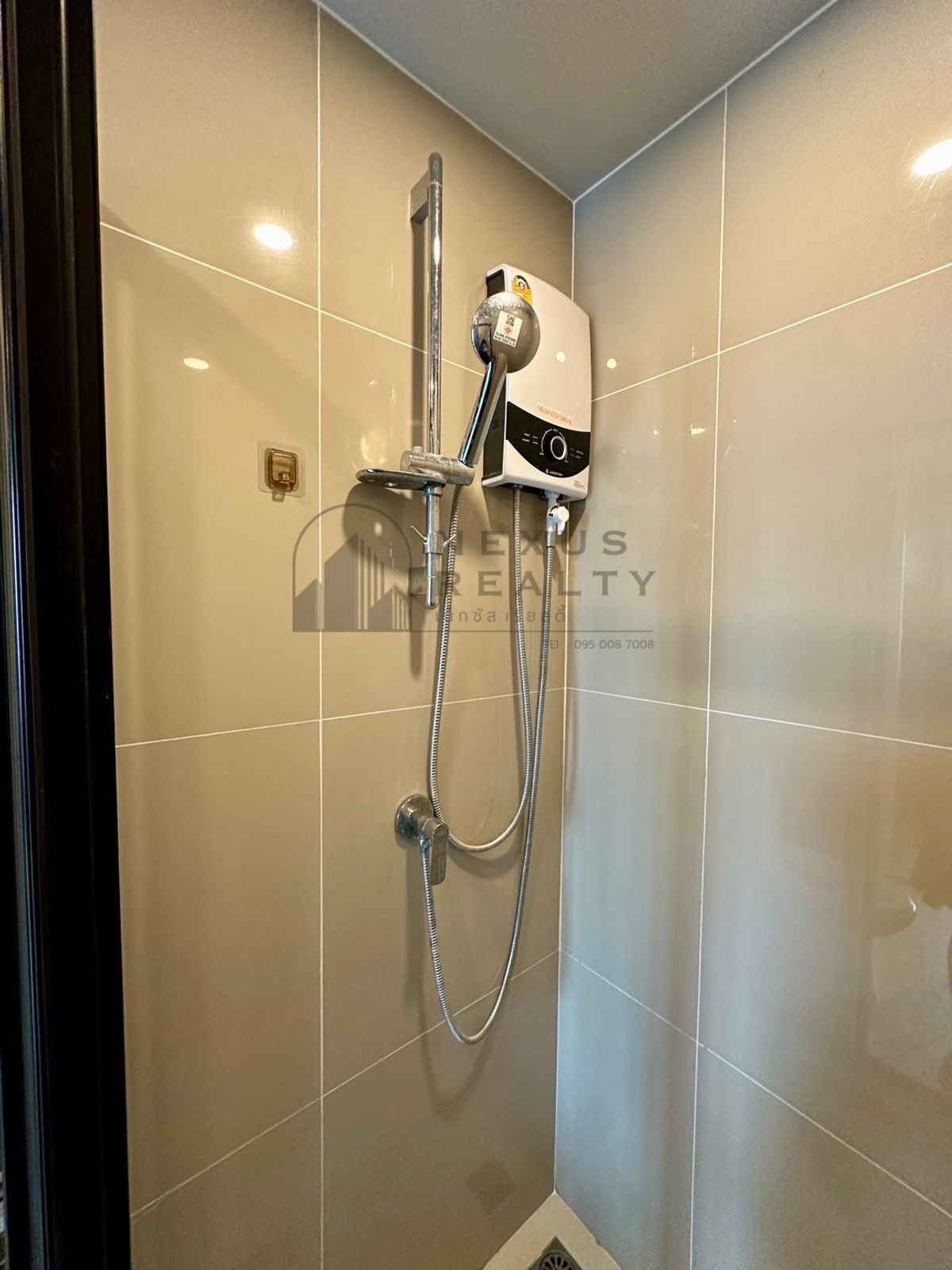 ให้เช่าคอนโดพระราม 9 เพชรบุรีตัดใหม่ RCA : 🔥🔥ราคาเจ้าของร้องไห้!! สนใจจองด่วน!!  คุ้มยิ่งกว่าถูกหวยรางวัลที่ 1!! คุณคือผู้โชคดี!! ราคานี้พลาดเเล้วพลาดเลย!!  Monte' Rama9 โทรด่วนเลย!! 🔥🔥