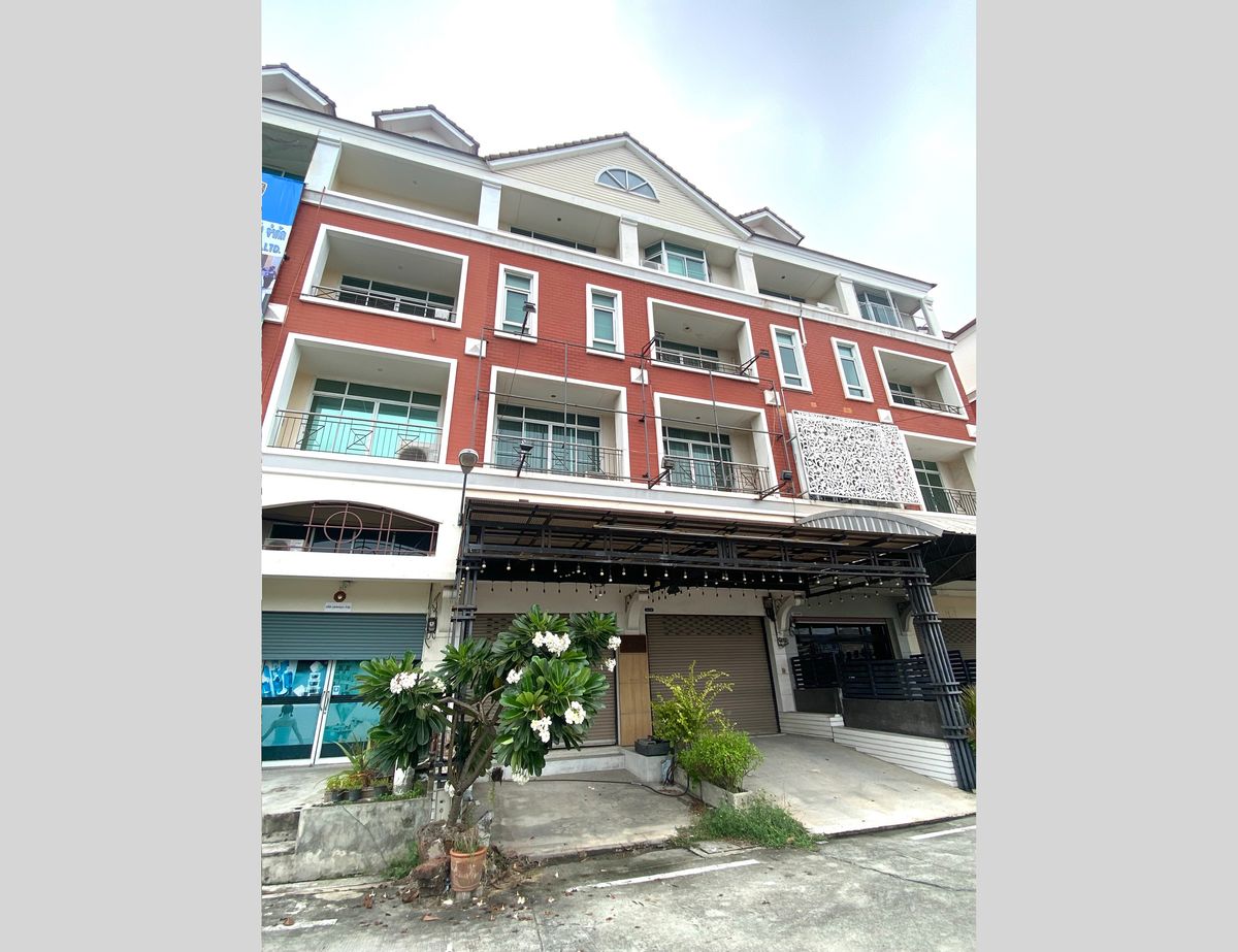 For SaleHome OfficeThaphra, Talat Phlu, Wutthakat : For sale: 2-unit home office on main road, Kanlapaphruek area