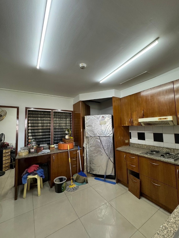 For RentCondoLadprao, Central Ladprao : ✅ TRGP101 ✅ Line ID : @p2nproperty