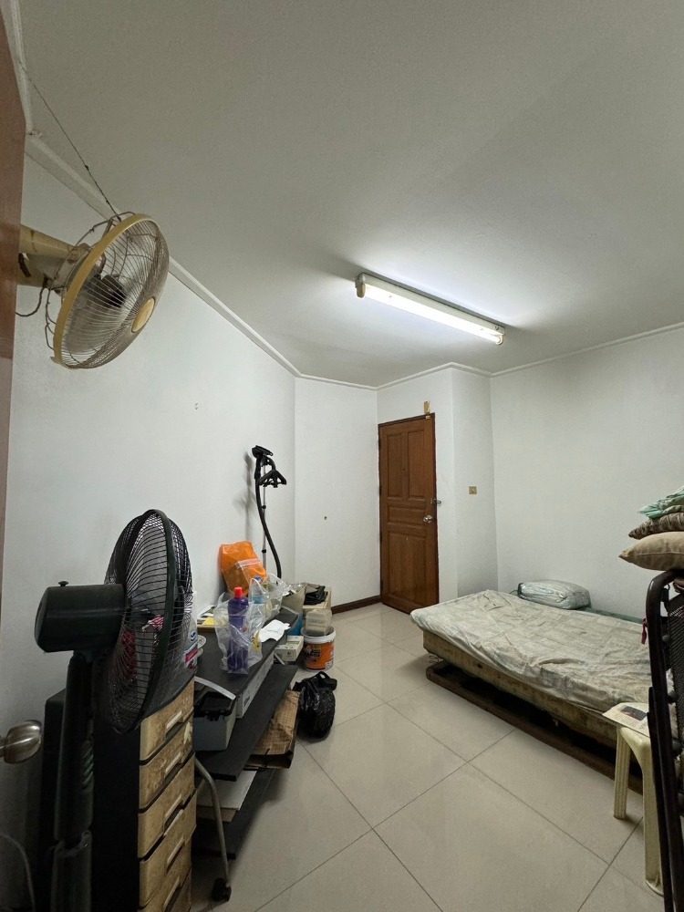 For RentCondoLadprao, Central Ladprao : ✅ TRGP101 ✅ Line ID : @p2nproperty