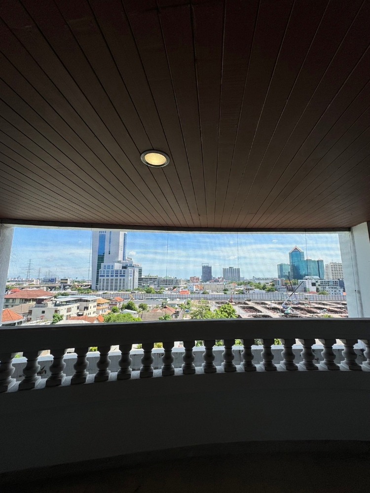 For RentCondoLadprao, Central Ladprao : ✅ TRGP101 ✅ Line ID : @p2nproperty