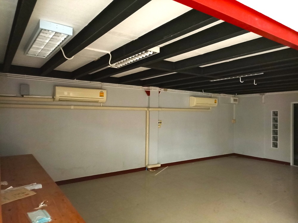 ขายสำนักงานสุขุมวิท อโศก ทองหล่อ : ขายสำนักงาน 3 คูหา สุขุมวิท 71, กรุงเทพ