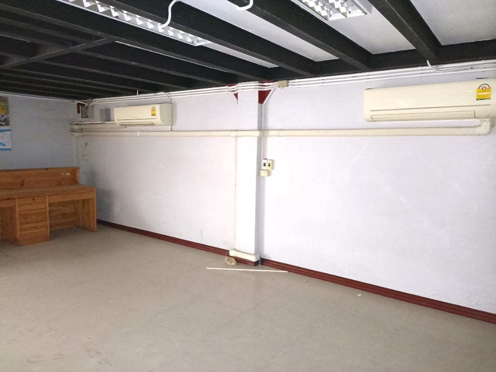 ขายสำนักงานสุขุมวิท อโศก ทองหล่อ : ขายสำนักงาน 3 คูหา สุขุมวิท 71, กรุงเทพ