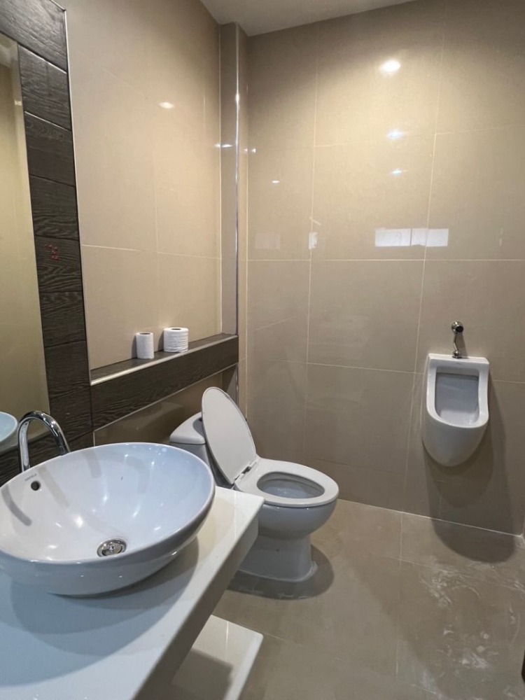 For RentHousePattaya, Bangsaen, Chonburi : For rent The Complete Sriracha 185/43