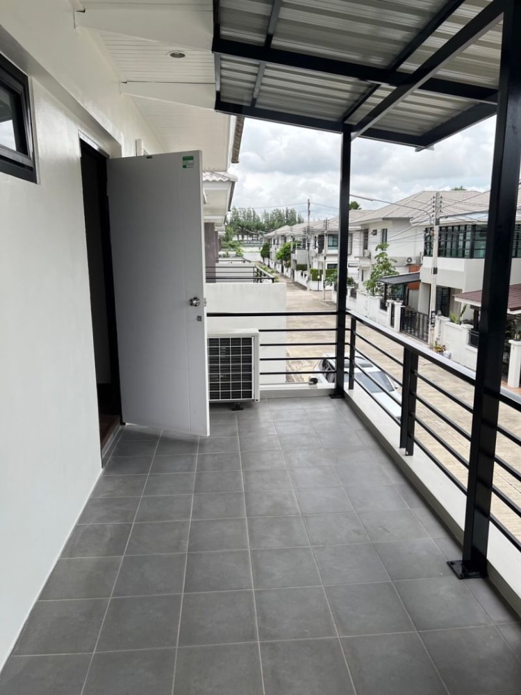 For RentHousePattaya, Bangsaen, Chonburi : For rent The Complete Sriracha 185/43
