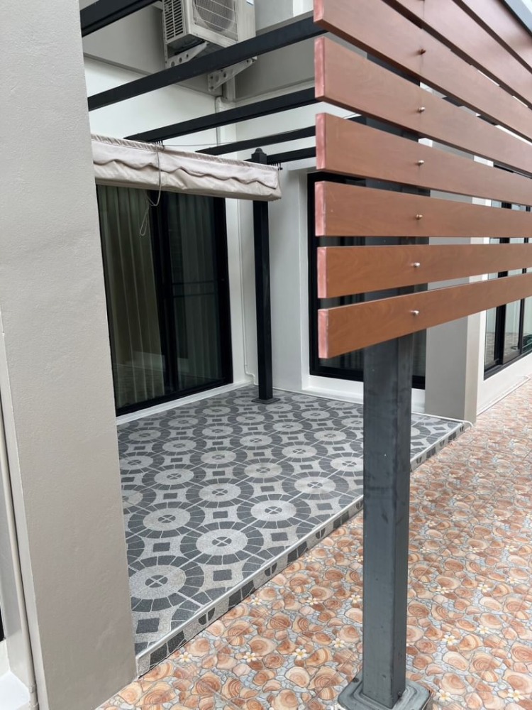 For RentHousePattaya, Bangsaen, Chonburi : For rent The Complete Sriracha 185/43