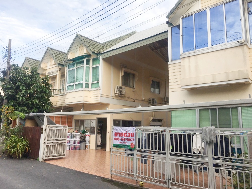 For SaleTownhomeLadprao101, Happy Land, The Mall Bang Kapi : House for sale, townhouse, Lat Phrao, Lat Phrao 101, Pho Kaeo, Khlong Chan, Bang Kapi
