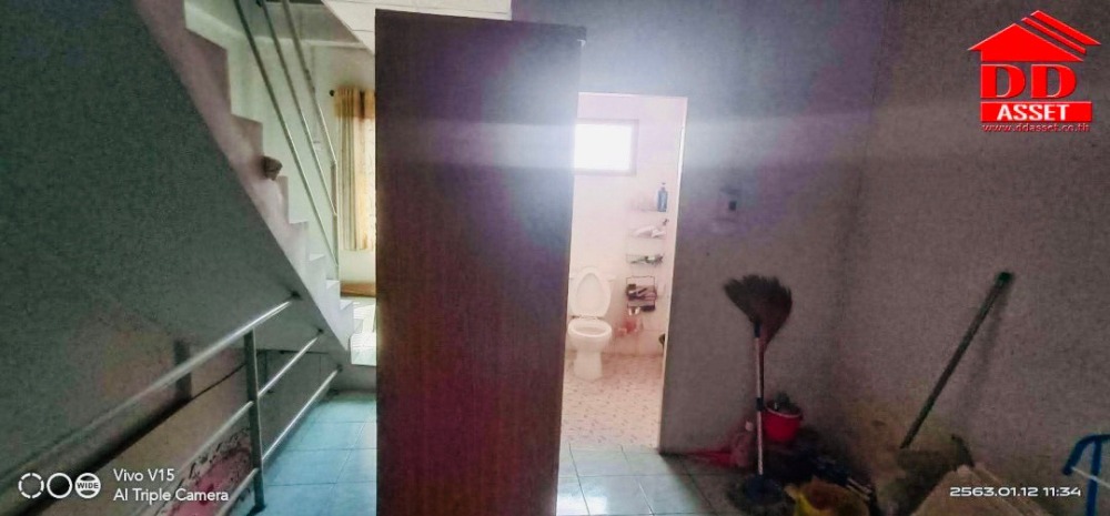 ขายอาคารพาณิชย์เชียงราย : ขายอาคารพาณิชย์ 2 ชั้นครึ่ง ทำเลใกล้วัดร่องขุ่น ใกล้ขนส่งเมืองเชียงราย รหัส B8022