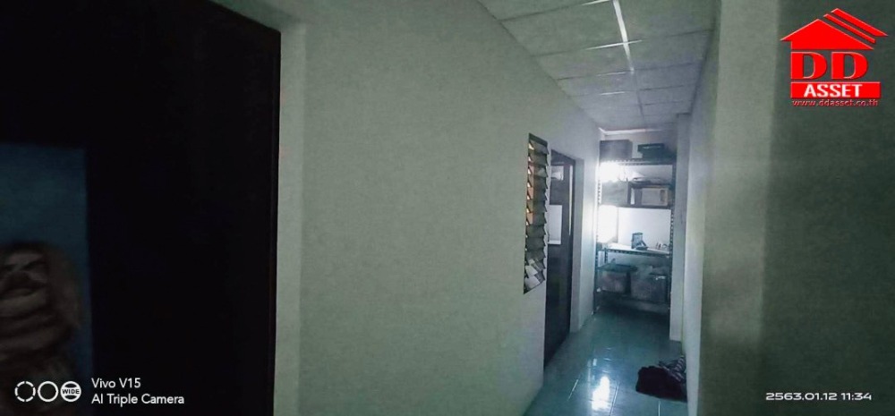 ขายอาคารพาณิชย์เชียงราย : ขายอาคารพาณิชย์ 2 ชั้นครึ่ง ทำเลใกล้วัดร่องขุ่น ใกล้ขนส่งเมืองเชียงราย รหัส B8022