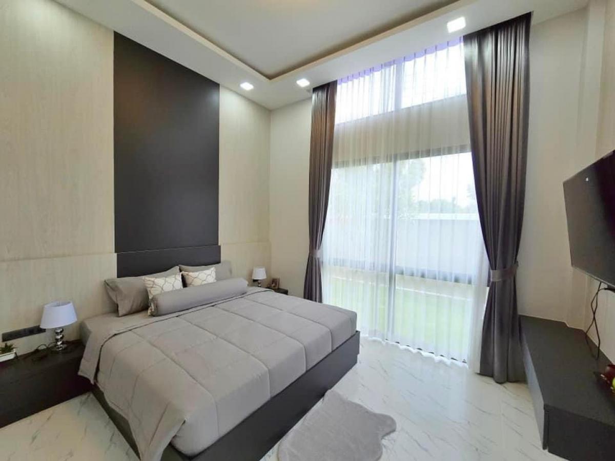 ขายพัทยา บางแสน ชลบุรี สัตหีบ : Pool villa Pattaya fully furnished HOT DEAL 10.800.000 MB